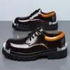 Sapatos de Trabalho de Couro Masculinos Plus Size Transfronteiriços com Solado Grosso Aumentadores de Altura Bico Grande Outono/Inverno 2025 Novo Masculino Brilhante Redondo 651015