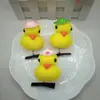 Grampo de cabelo de pato amarelo pequeno com chapéu online popular fofo fofo tridimensional primavera pato engraçado presente de classe de jardim de infância