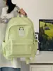 Una Serie de Estilo de Nicho con un Ambiente Dulce para Niñas: Una Mochila con Toque Literario y Artístico para Chicas Jóvenes, Perfecta para Ir de Compras y Salir