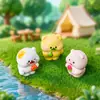Dibujo animado boca sucia fruta animal figura linda adorno de resina conejito de fruta oso adorno pequeño para escritorio de oficina