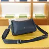 Bolso de Piel Genuina de Alta Gama W Baolong con Diseño de Nicho, Nuevo Modelo 2025, Bolso Cruzado para Hombre de Piel de Vaca, Bolso de Axila