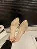 Sandalias de tacón grueso con punta, estilo francés, para calzar, de la colección Primer Encuentro Estacional, zapatos de hada para usar al aire libre, sandalias de tiras para el verano 2026 para combinar con vestidos
