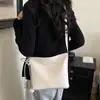 Bolso bandolera grande de capacidad, simple y casual, para mujer, nuevo bolso de hombro ligero estilo vintage 2026, versátil bolso tipo cubo