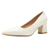 Zapatos de tacón alto color blanco roto estilo francés para mujer, nuevo modelo 2026, cuero suave elegante, tacón grueso, cómodos para los pies, zapatos profesionales de corte bajo para mujer