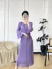 Vestido de Talla Grande Nuevo Estilo Europeo y Americano Estampado en Oro Miyake, Elegante de Moda Manga Murciélago Holgado Vestido con Borlas