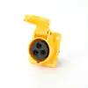 Enchufe Socket de Bajo Voltaje Amarillo 3 Polos 110V 16A 32A 2P+E Modelo Viejo Ip44 16A/32A2P+E