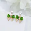 Brincos de Pérola de Água Doce Naturais com Design de Cristal Ice Crushed para Mulheres, Brincos com Pino de Prata S925, Joias de Pérola de Alto Padrão Novo Estilo Atacado