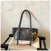 Bolso de moda transfronterizo para mujer, nueva colección otoño 2026, bolso de hombro vintage y elegante, bolso de axila, adecuado para ir al trabajo y uso casual, bolso tote