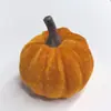 Calabazas Artificiales Personalizadas Transfronterizas 5cm-6cm Adornos Decorativos al por Mayor Modelos de Calabaza Falsa Calabazas de Peluche de Halloween