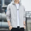 Roupa de Proteção Solar de Nylon para Homens, Estilo Fino de Verão, Roupas de Proteção Solar para Esportes ao Ar Livre Bloqueadoras de Sol, Capuz Respirável, Jaqueta Removível