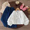 Outono 2026 Nova Moda Meninas Roupa Fofa para Bebê Menina: Conjunto Elegante de Duas Peças: Camisa de Boneca e Calça Floral