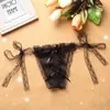 Tanga de Encaje con Ribete de Encaje Abierto en la Entrepierna para Mujer N07