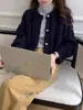 Nuevo Cárdigan de Punto de Lana Pura Otoño e Invierno 2025 para Mujer Cuello Redondo Cuadros de Diamantes Retorcidos Holgado Suave y Sedoso Chaqueta Abotonada