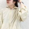 Ropa Japonesa de Protección Solar para Mujer Nuevo Verano Sencillo con Capucha Impermeable y a Prueba de Aceite Holgado Versátil Casual Camisa de Protección Solar