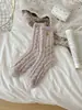 Calcetines de Mujer de Terciopelo Coral con Bordado de Doble Corazón, Estilo Nuevo para Otoño e Invierno, Espesos, Forrados de Felpa, Calientes, para el Hogar, para Dormir