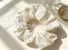 Scrunchies de Tela Estilo Vintage al por Mayor, Cintas para el Cabello Coreanas con Bordado Floral a Cuadros, Suministro para Tiendas de Accesorios, Directo de Fábrica