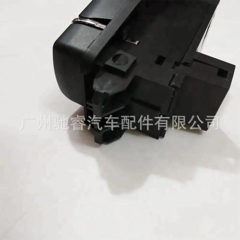 0d1d0433-5d0b-4f43-bb71-a72975
