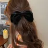 Pinza para el pelo de terciopelo estilo coreano retro con doble lazo para mujer, accesorio para el pelo tipo banana elegante y exquisito
