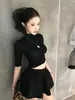 Camiseta de Moda Elegante Versátil de Manga de Cinco Cuartos de Cuello Alto Fino para Mujer, Verano Nuevo