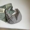 Bolsa de Croissant Estilo Perezoso Ins Coreano Bolsa de Lona de Gran Capacidad Bolsa de Nailon Plisada a Cuadros Bolso de Hombro Cruzado para Viajes