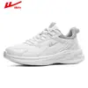 Zapatos Deportivos para Hombre Marca Warrior 2025 Verano y Otoño Nuevos de Moda Piel Negra Pura Forro de Felpa Algodón Zapatos para Correr