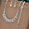 Aretes Collar Pulsera de Circonita Ultra-Flash Juego de Tres Piezas Aretes Atmosféricos de Alto Nivel Lujo Ligero Industria Pesada Accesorios de Novia Boda