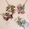 Flores Artificiales Rosas Yafei de 3 Cabezas Flores de Seda Retro Europeas Rosas de Diamante Flores Decorativas Suaves para Salón de Bodas Muebles para el Hogar