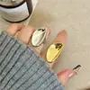 Anillo Abierto de Personalidad Irregular de Lujo Ligero Ins Europeo y Americano Nicho Anillo Superpuesto de Uña Metálica con Espacio