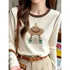 Camiseta estilosa y única de manga larga con detalles de color en los hombros, diseñada para un look chic y favorecedor, perfecta para el trabajo o el uso diario, hecha de algodón puro, adecuada como prenda interior para el otoño