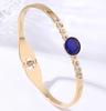 Pulsera de Acero de Titanio, Gama Alta de Nicho Electrochapada en Oro de 18 Quilates, No se Desvanece, Moda Personalizada para Mujer con Mariposa Incrustada con Piedras, Pulsera de Acero Inoxidable
