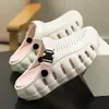 Zuecos de Verano para Hombre con Suela Gruesa, Suela Suave Antideslizante, Chanclas de Playa de Eva, Sandalias Transpirables de Punta Cerrada