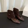 Em estoque/Botas de tornozelo quadradas vintage em couro macio com tiras trançadas, zíper traseiro, salto médio, botas western vazadas Mary Jane para mulheres