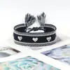 Pulseira de Tecido com Tassel e Rebites em Forma de Coração, Estilo Étnico Multicor, Acessórios com Cordão para Pulso, Venda por Atacado