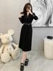 Vestido de Mujer Otoño e Invierno 2025 Nuevo de Alta Gama con Cuello de Camisa Atmosférico Negro con Forro de Felpa Cintura Entallada