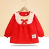 Pantalón de tirantes para bebé niña Otoño e Invierno Ropa de exterior Estilo occidental Falda de princesa Babero para comer infantil Delantal impermeable a prueba de suciedad Protector para bebé