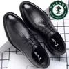 Zapatos de hombre 2026 nuevo modelo zapatos de piel calzado formal de negocios piel suave casual británico zapatos para bodas padrinos con aumento interno de altura