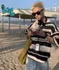Estilo Retro Americano Verano Diseño Rayado Estilo Hong Kong Adolescente Camiseta de Manga Corta Camisa Rayada de Hotel Camiseta de Peluche de Ciervo