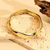 Nueva Pulsera Europea y Americana Popular Exagerada de Aleación de Ala Ancha Pulsera de Moda Personalizada Patrón Martillado Cepillada Pulsera con Hebilla de Resorte