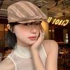 Boina de Verano a Rayas Color Café Estilo Japonés Desgastada para Mujer, Delgada y Transpirable, Versátil, Circunferencia de Cabeza Grande, Boina Adelgazante para la Cara