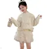 Conjunto de suéter de pele de mink para meninas, nova coleção outono 2026, malha da moda estilo coreano, roupas infantis, saia curta