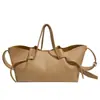 Bolso Tote Plegado de Gran Capacidad Nuevo Primavera 2026 para Mujer, Bolso de Mano Grande Casual de Moda Simple para Viajar, Bolso Ala