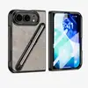 Adecuado para iPhone Duo, este estuche para teléfono presenta un patrón de camuflaje, una ranura para bolígrafo y un protector de pantalla integrado, proporcionando protección completa contra caídas y arañazos.