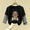 Camiseta infantil, novo modelo primavera e outono, camiseta básica de manga longa 100% algodão para meninos, roupas de bebê e criança 2026, top estiloso de desenho animado