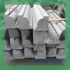 Esquadrias de Porta em Granito São Produzidas Sob Demanda com Materiais e Designs Personalizáveis de Acordo com Desenhos, e Diversos Acabamentos de Superfície Estão Disponíveis
