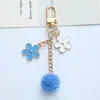 Ins estilo japonés flor de cerezo llavero colgante corazón de chica linda hueco cadena de teléfono funda para auriculares decoración de bolsa