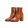 Botas de Moda para Mujer Estilo Europeo y Americano, Gruesas, de Tacón Alto, Puntiagudas, con Cremallera Lateral, Botines Cortos Forrados de Felpa para Invierno, Botines Cortos de Moda para Mujer Talla Grande para Exportación