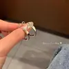 Pendientes de Perlas con Lazo de Lunares para Mujer, Pendientes de Lujo Ligero y de Gama Alta, Modernos y Versátiles para el Trabajo, Pendientes de Diseño Nicho