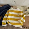 Suéter Pulóver Rayado para Niños 2025 Nuevo Estilo Invierno Casual Infantil Holgado Grueso con Forro de Felpa