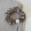 Scrunchie de pérola da moda, cor sólida básica, de alta qualidade, prendedor de cabelo simples e doce, versátil para uso diário, elástico de cabelo de alta elasticidade