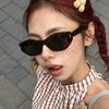 Óculos de Sol Kedun Coco Espelhado com Armação Estreita Estilo Retrô Óculos de Sol para Proteger do Sol Óculos de Sol Estilo Influenciador Xiaohongshu Tendência Óculos de Sol para Meninas Populares